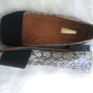 Halogen pointy flats